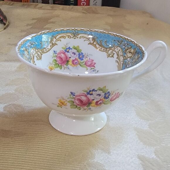 Shelley Fine English bone china Floral Blue "Regal" pattern Excellent cond 1940s - Picture 9 of 10